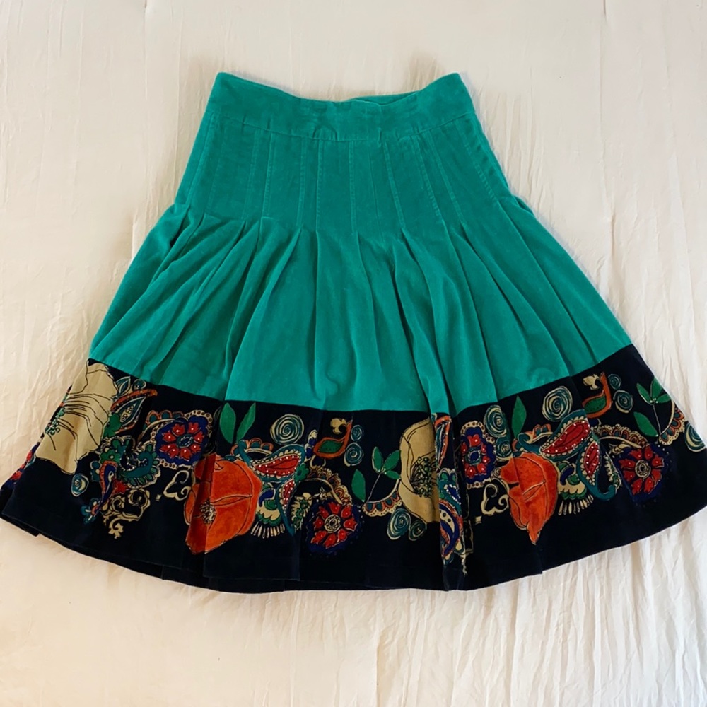 Midnight Garden Skirt by fei